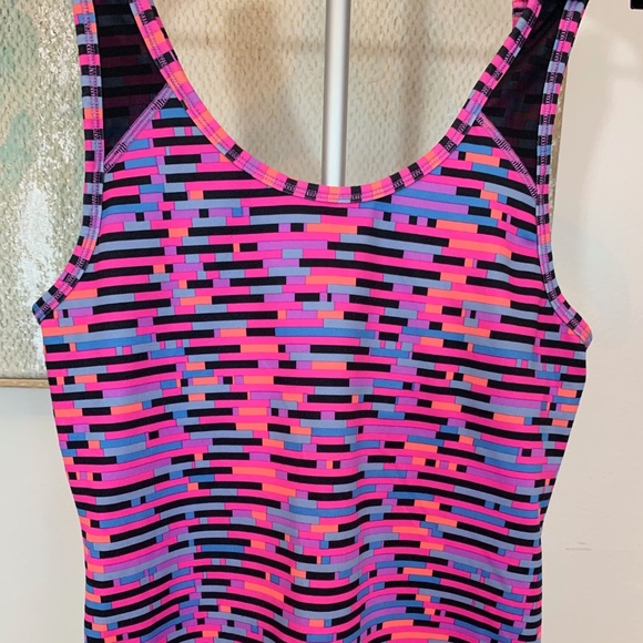 IVIVVA Kids top. Kids size 14. - Picture 2 of 14